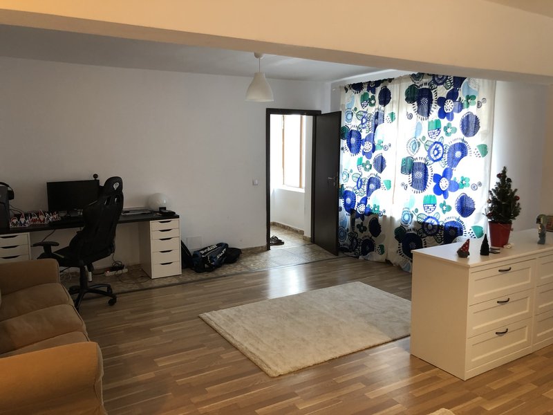 Eroii Revolutiei, metrou, central, Parcul Carol, proprietar