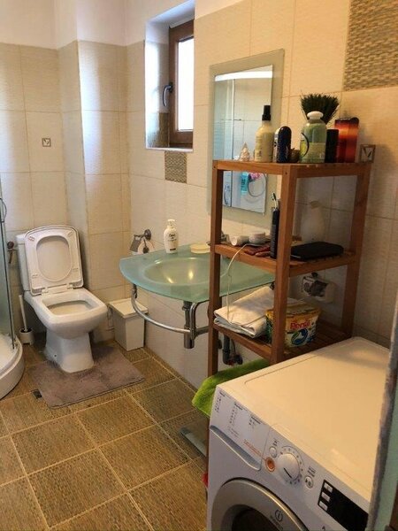 Eroii Revolutiei, metrou, central, Parcul Carol, proprietar